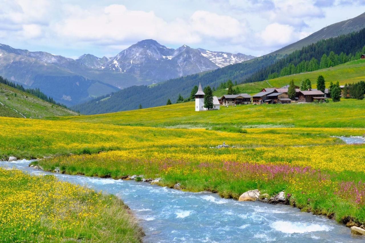 Hotel Walserhuus Sertig Sertig Döfli Exteriér fotografie