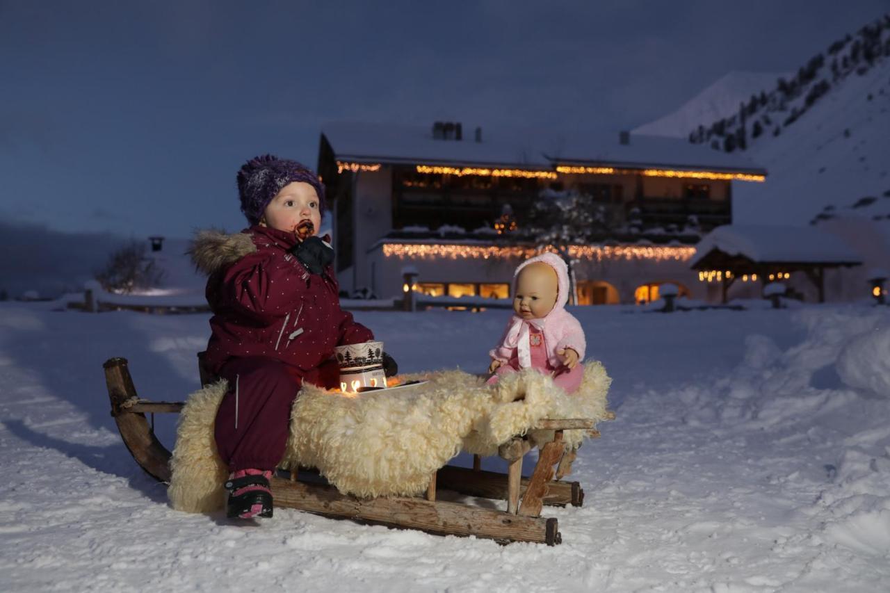 Hotel Walserhuus Sertig Sertig Döfli Exteriér fotografie